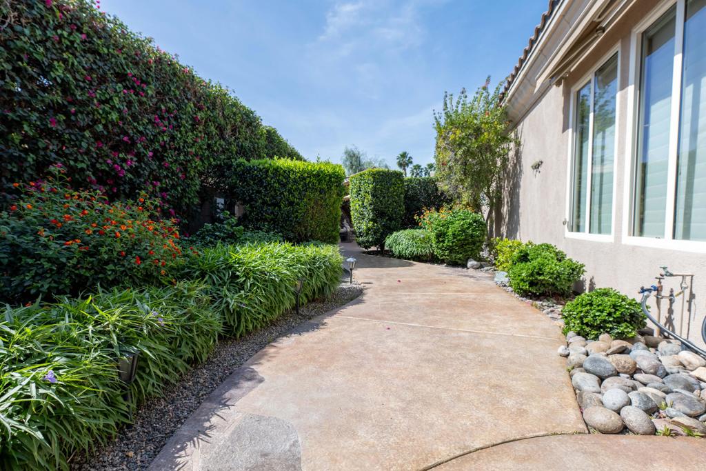 80238 Honey Creek Lane