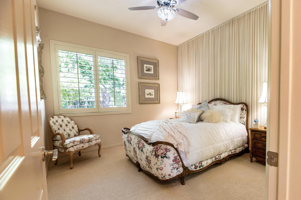 80238 Honey Creek Lane