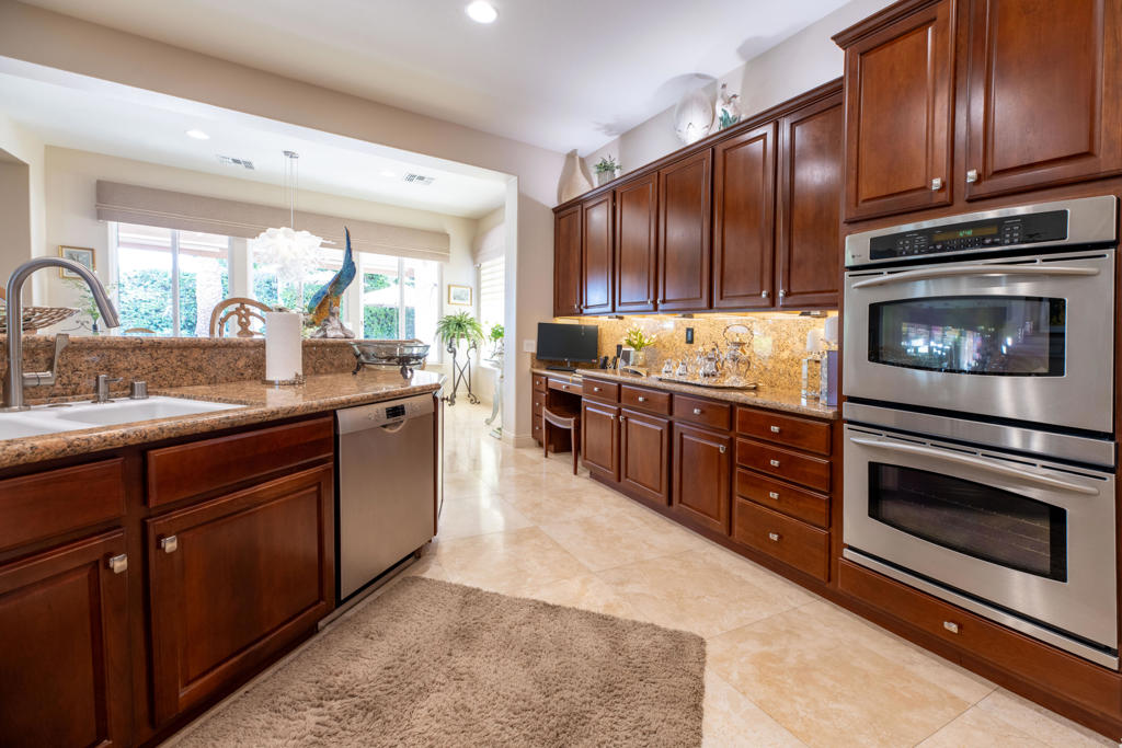 80238 Honey Creek Lane