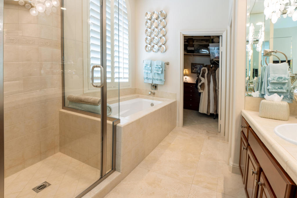 80238 Honey Creek Lane