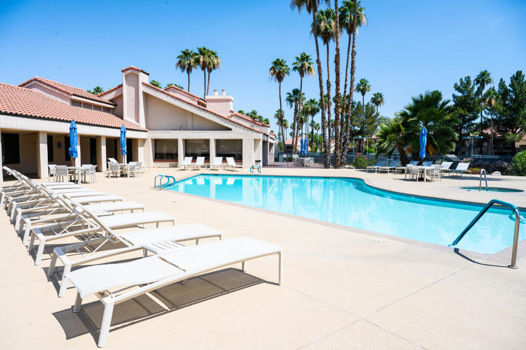35200 Cathedral Canyon Drive R139
