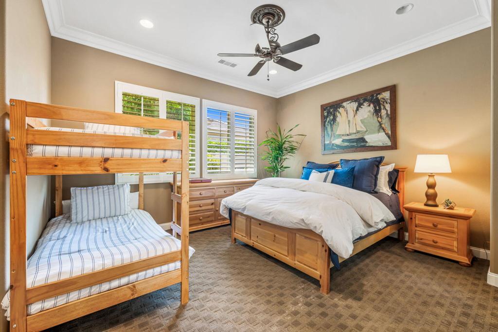 48 Vista Encantada
