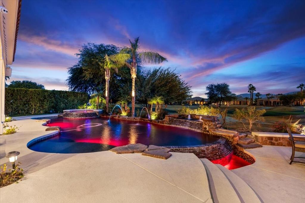 48 Vista Encantada
