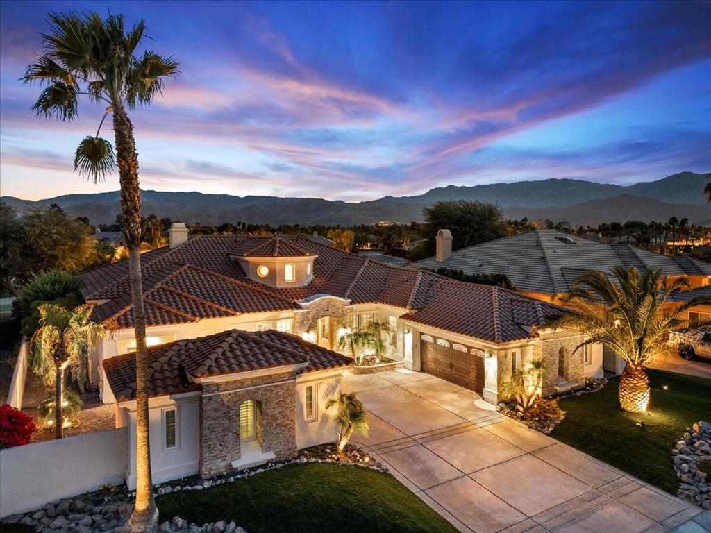 48 Vista Encantada
