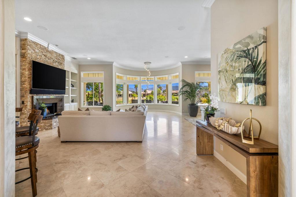48 Vista Encantada