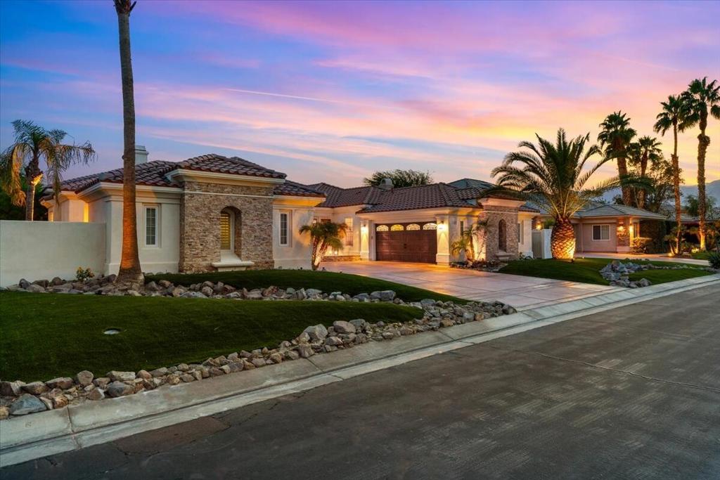 48 Vista Encantada