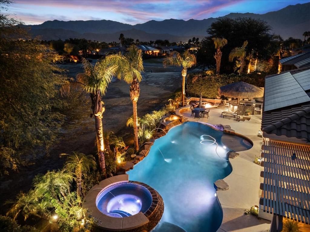 48 Vista Encantada