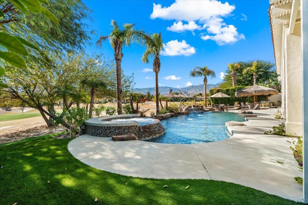 48 Vista Encantada