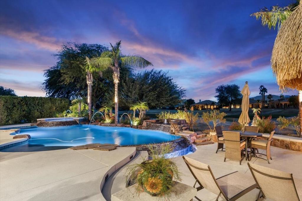 48 Vista Encantada