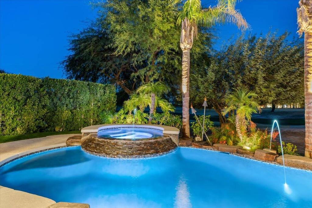 48 Vista Encantada