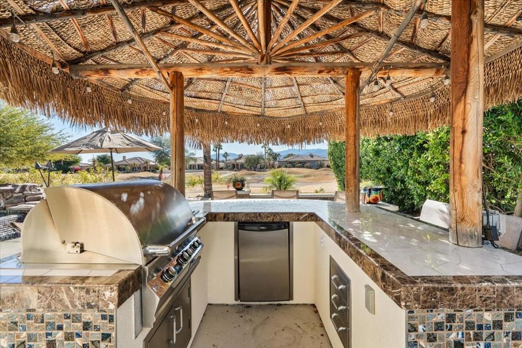 48 Vista Encantada