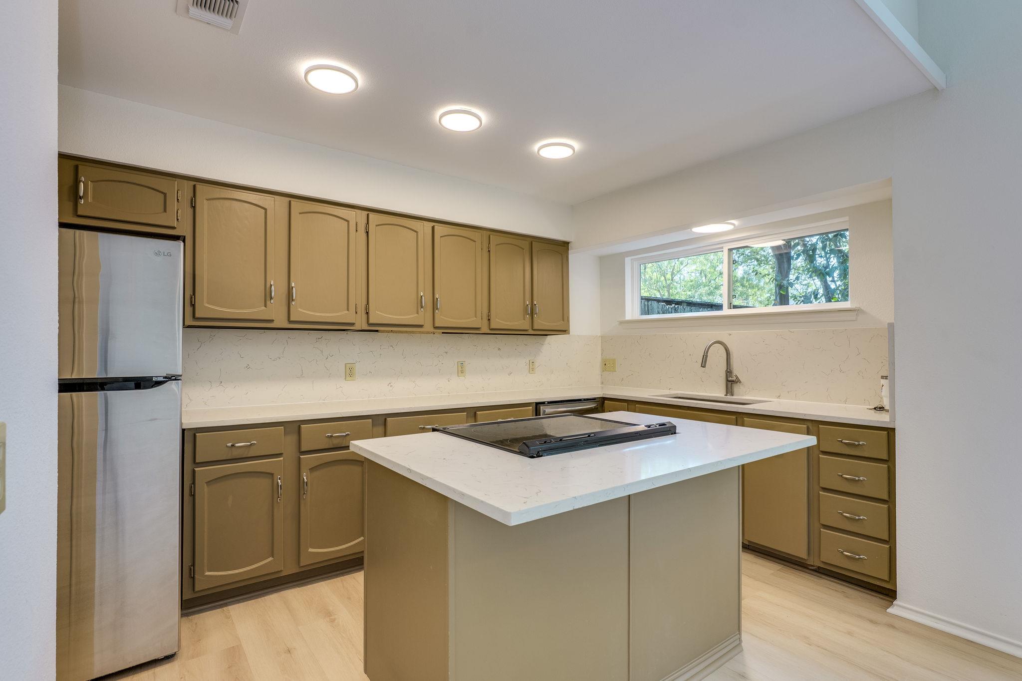 6409 Weatherwood CV