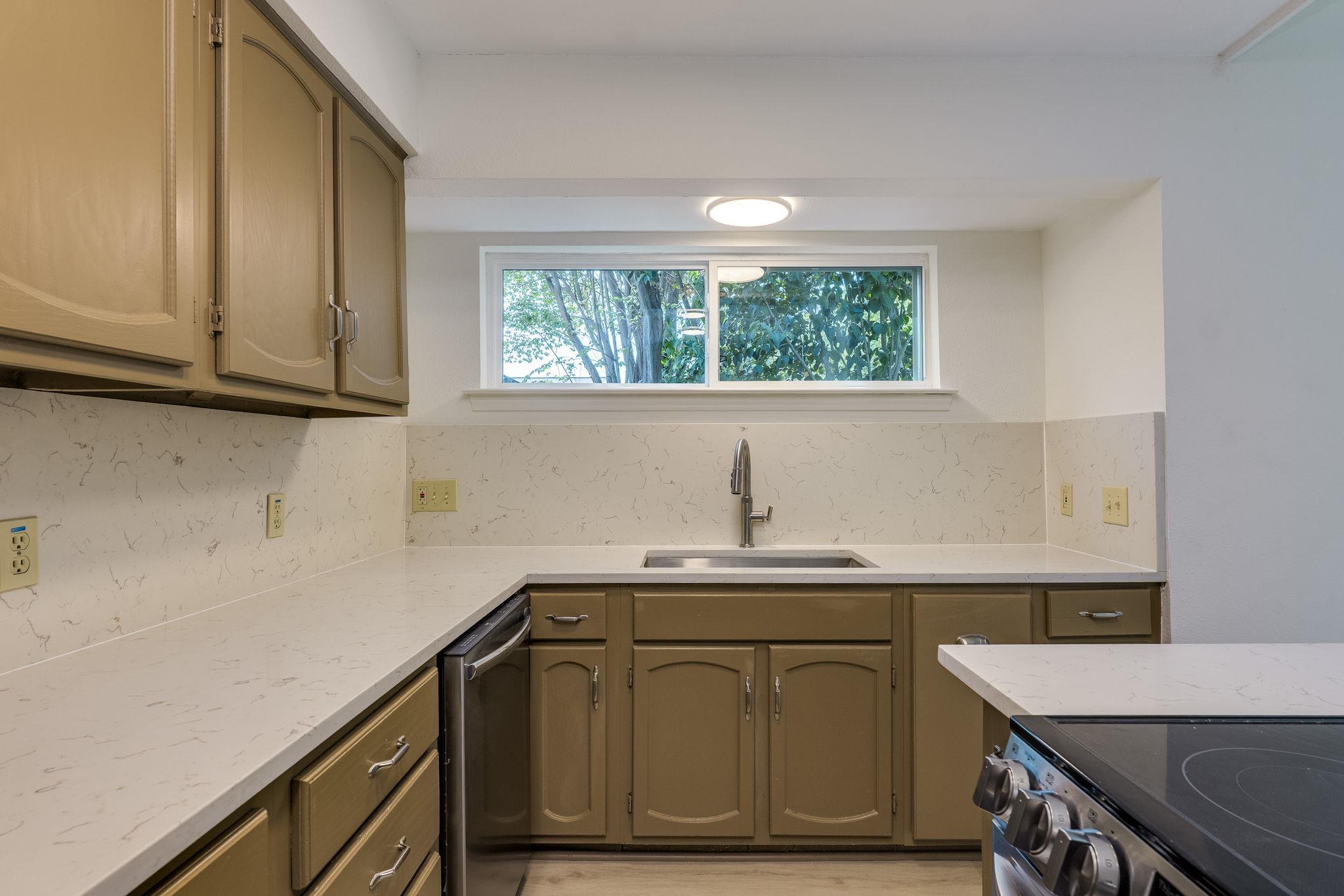 6409 Weatherwood CV