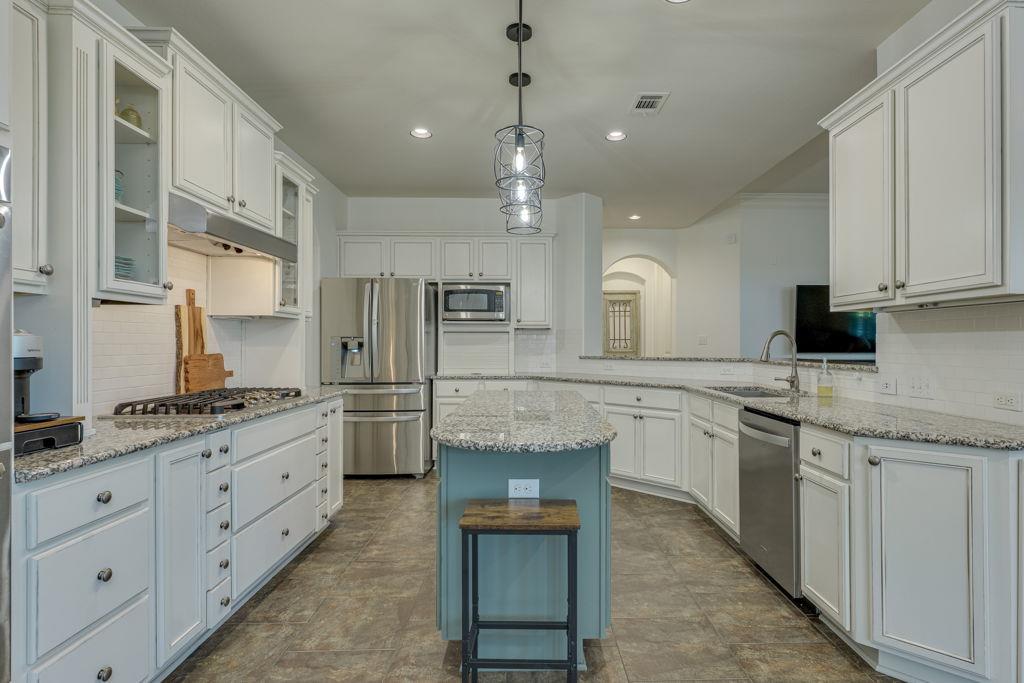 308 Duffy LN