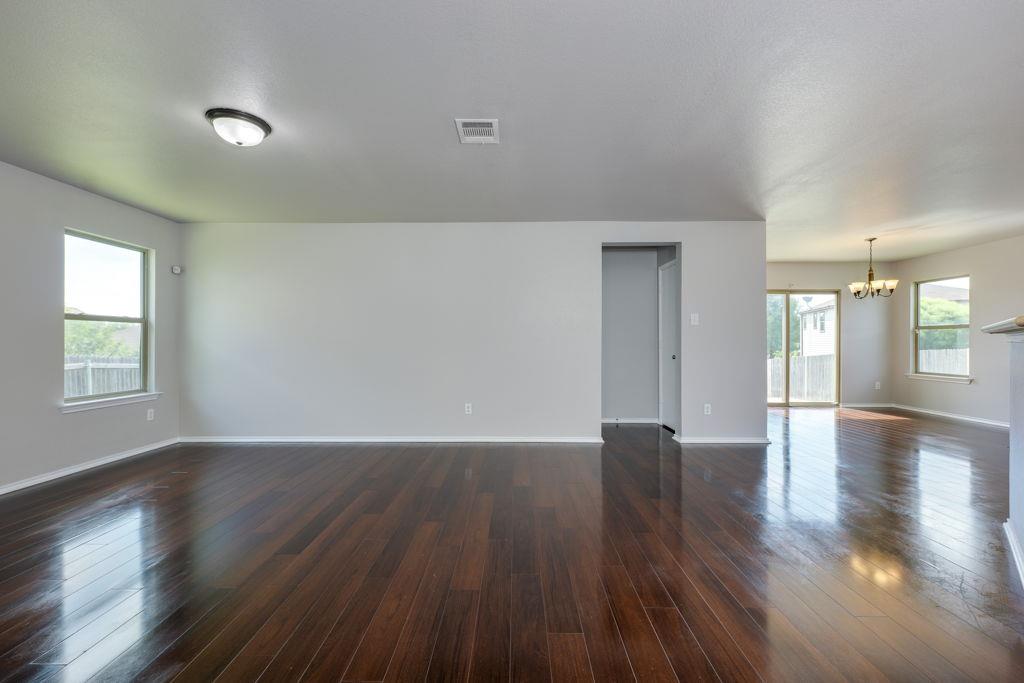 210 Cushman DR