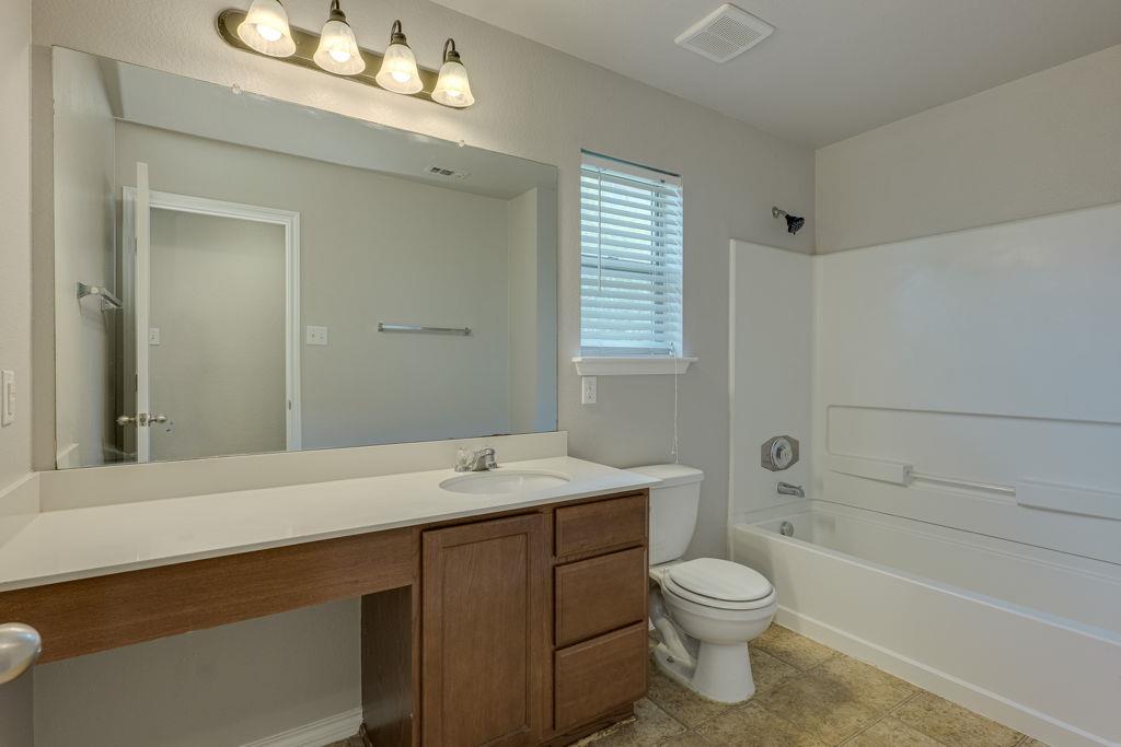 210 Cushman DR