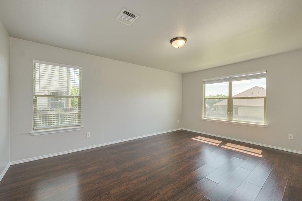 210 Cushman DR