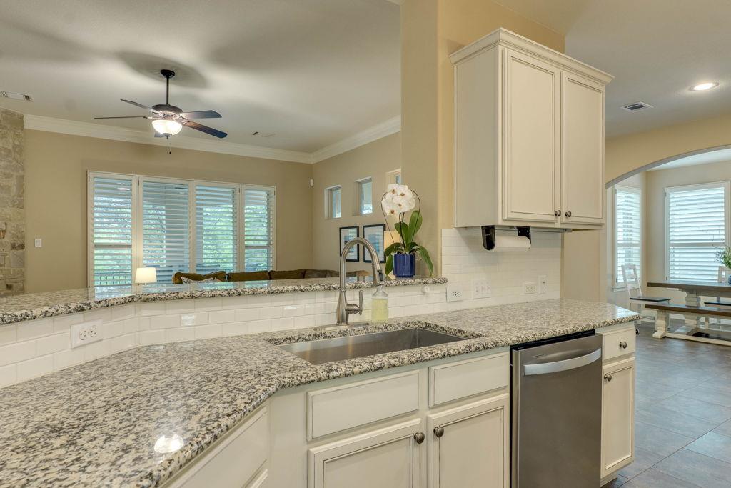 308 Duffy LN