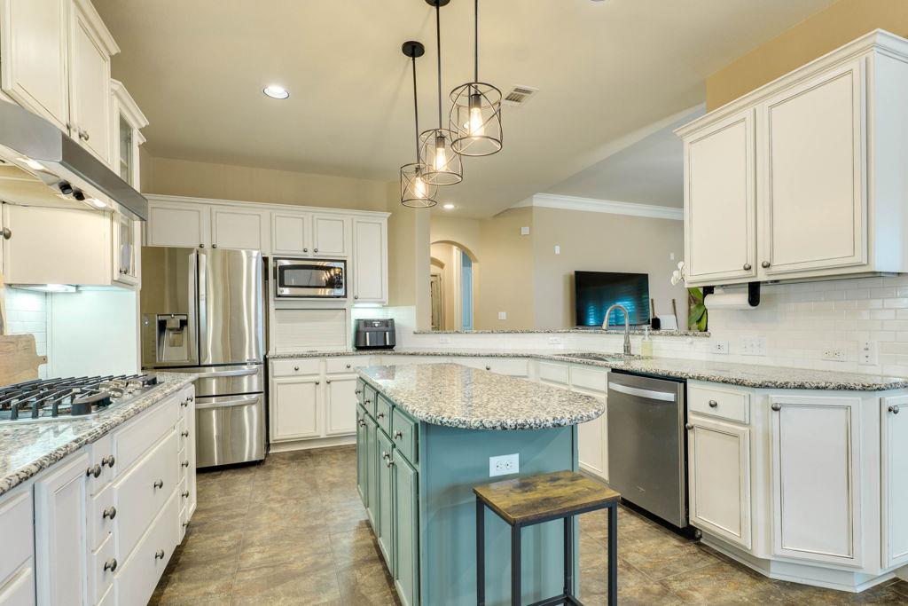 308 Duffy LN