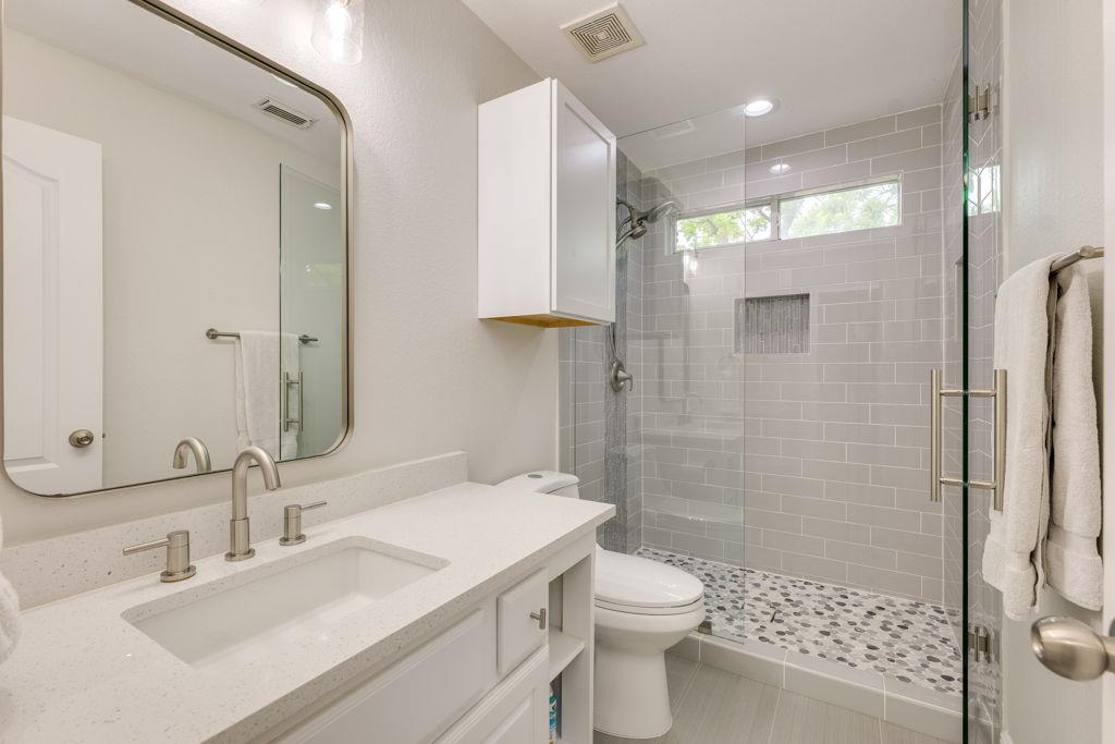 10804 Split Stone WAY