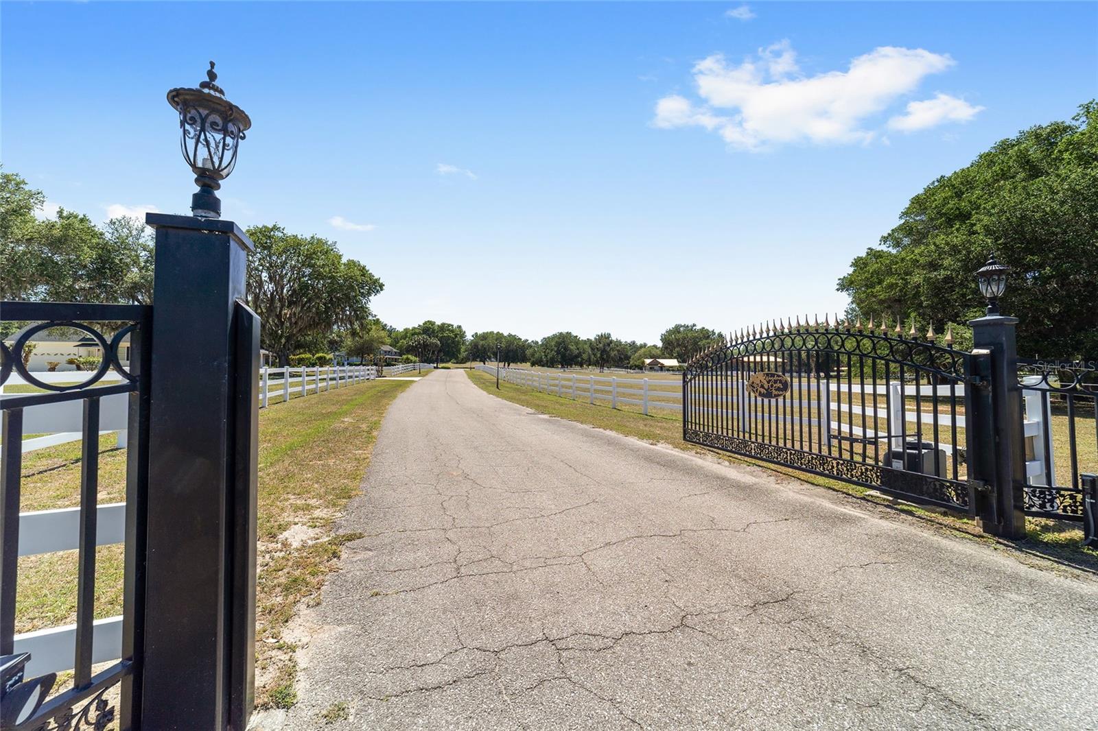 22620 HIGHWAY 441 N