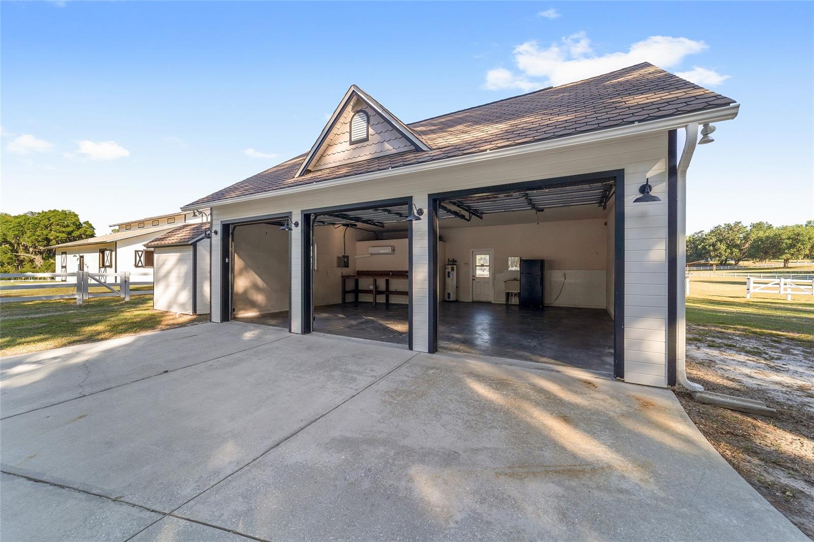 22620 HIGHWAY 441 N