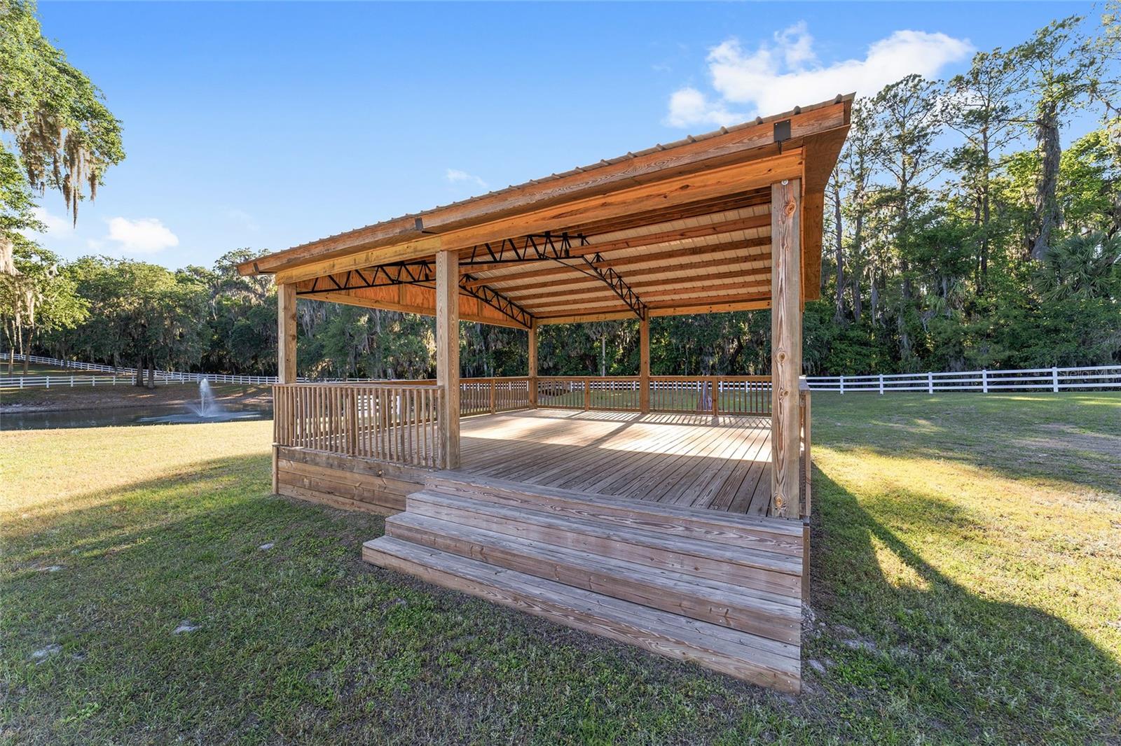 22620 HIGHWAY 441 N