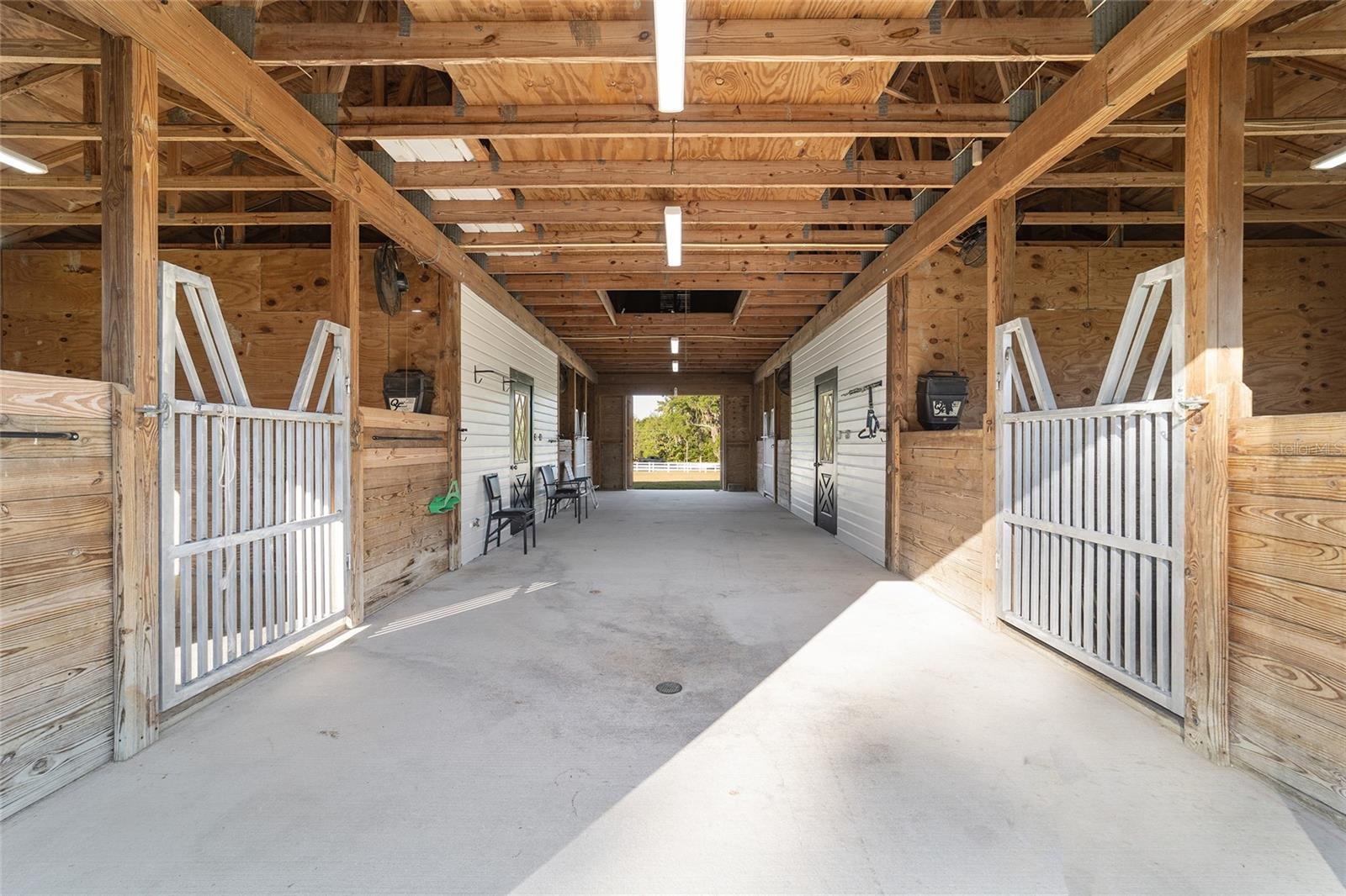 22620 HIGHWAY 441 N
