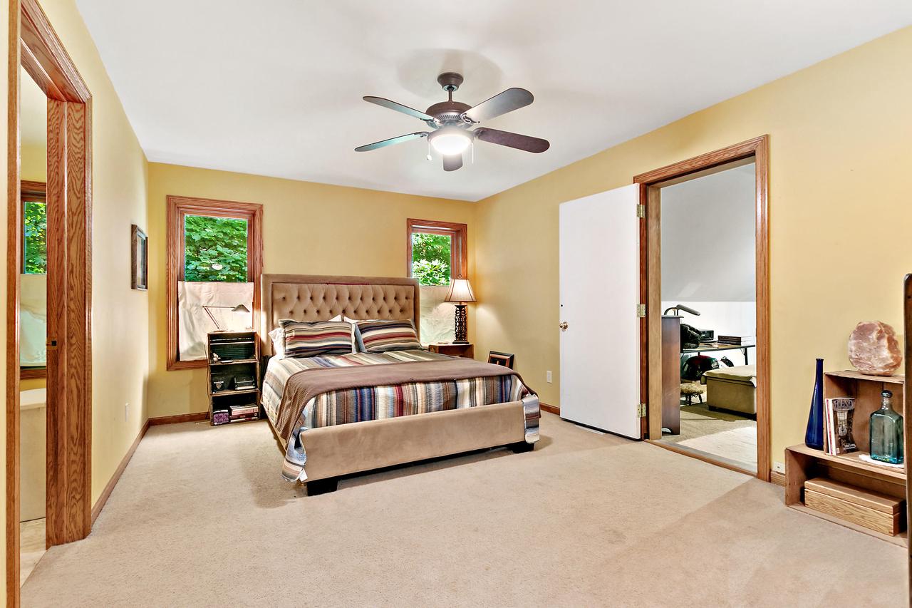 5256 Vicksburg DRIVE