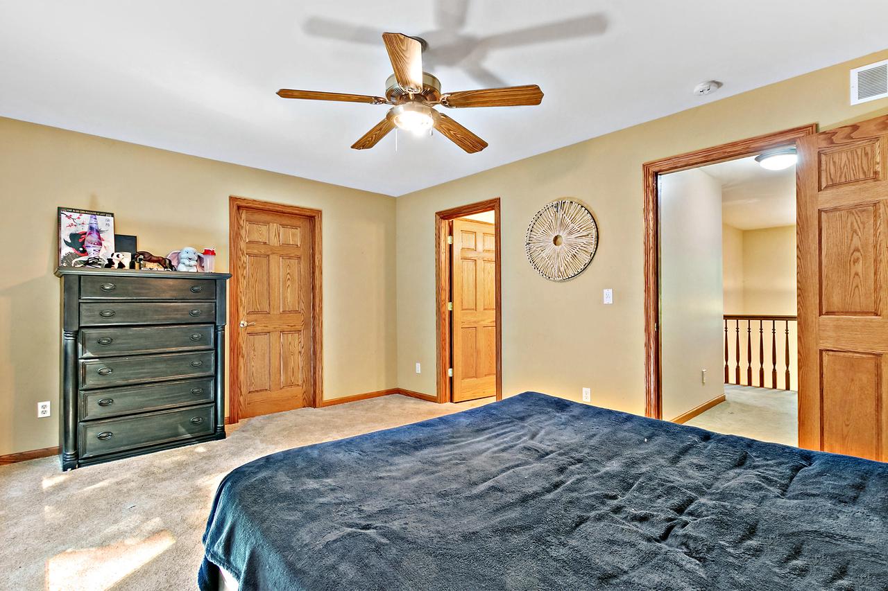 5256 Vicksburg DRIVE