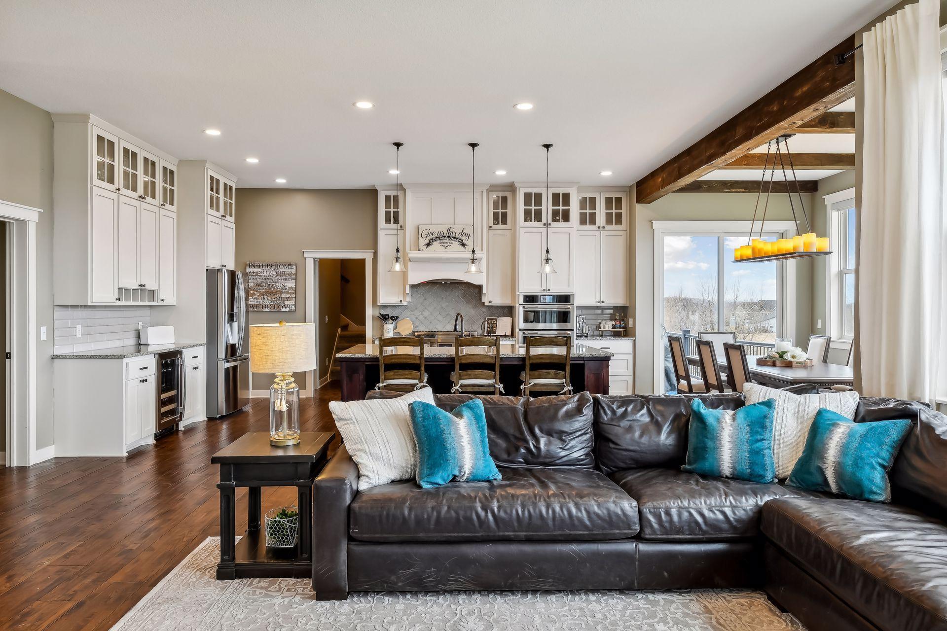 7792 Prairie Grass Pass