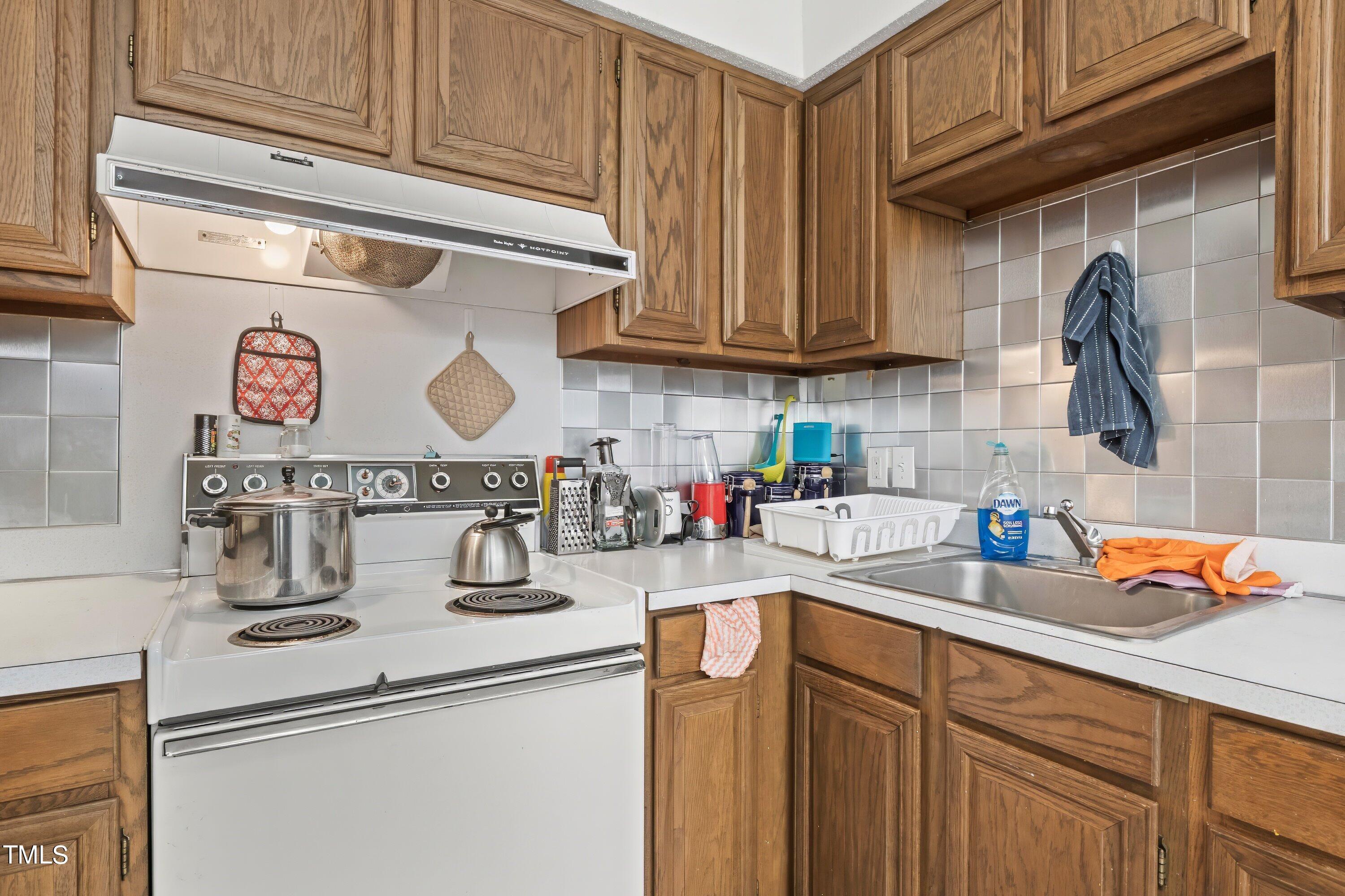 17 Stoneridge Circle