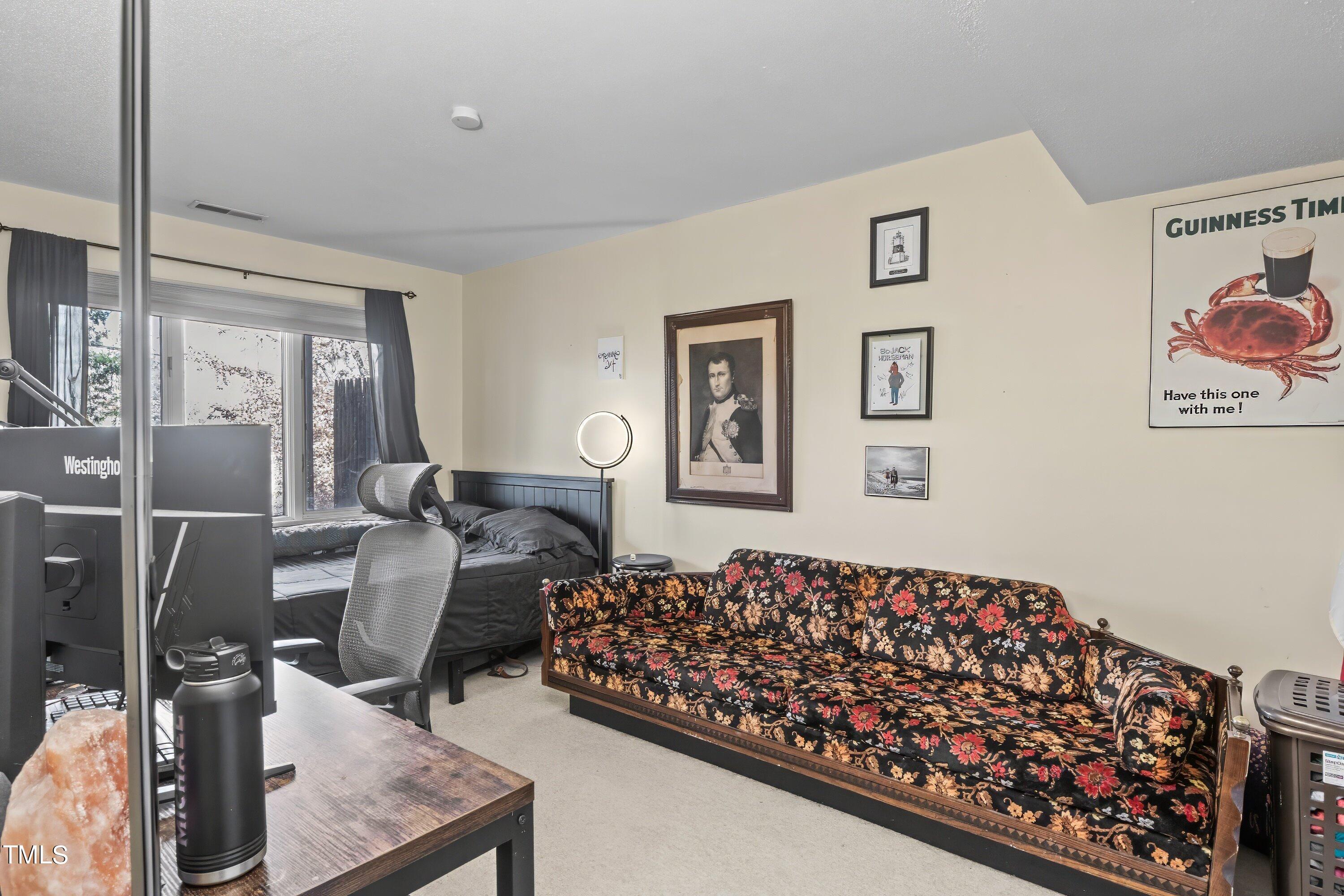 17 Stoneridge Circle