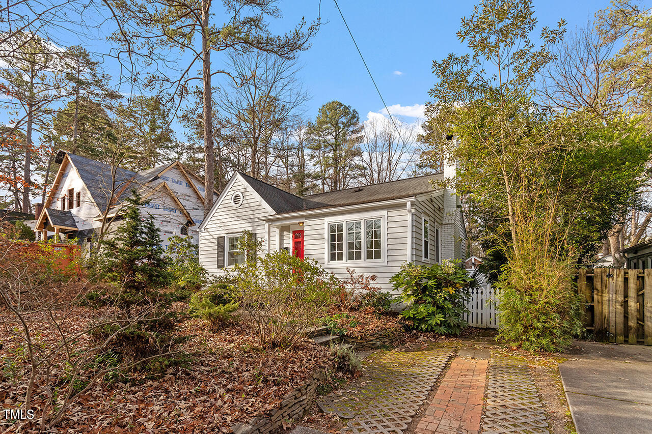 313 Furches Street