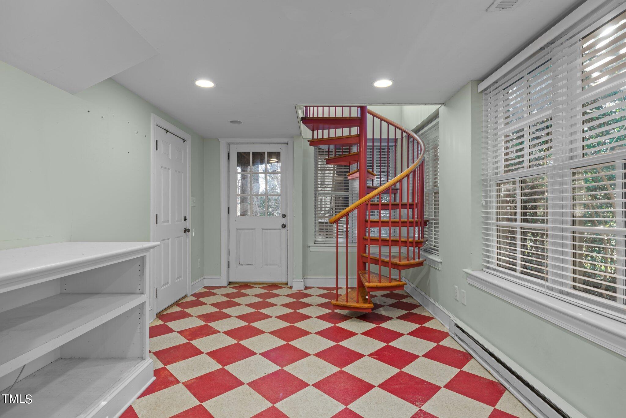 228 Furches Street