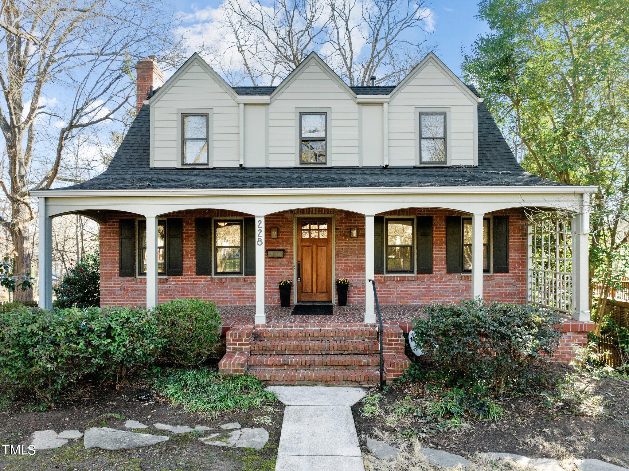 228 Furches Street