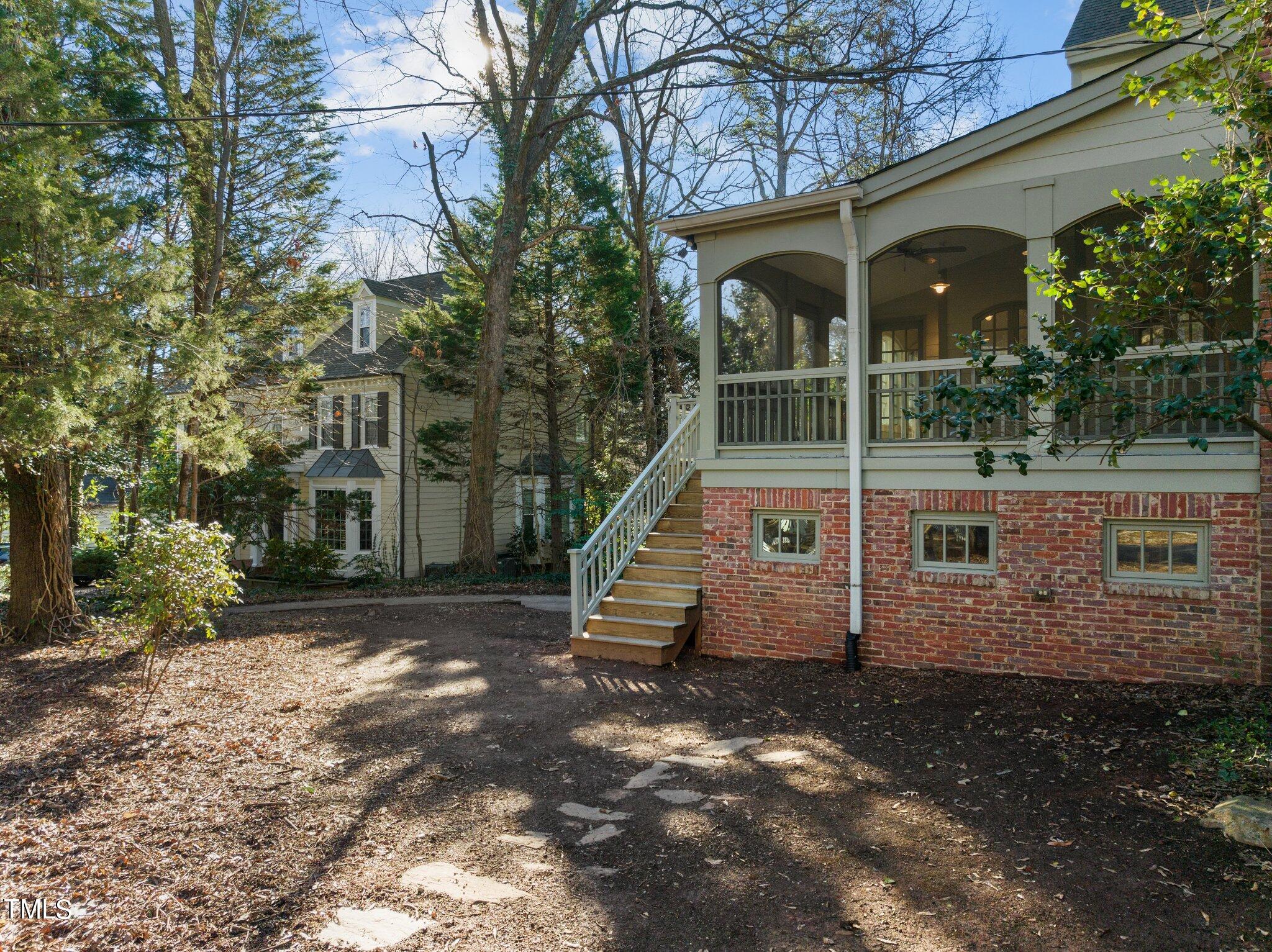 228 Furches Street