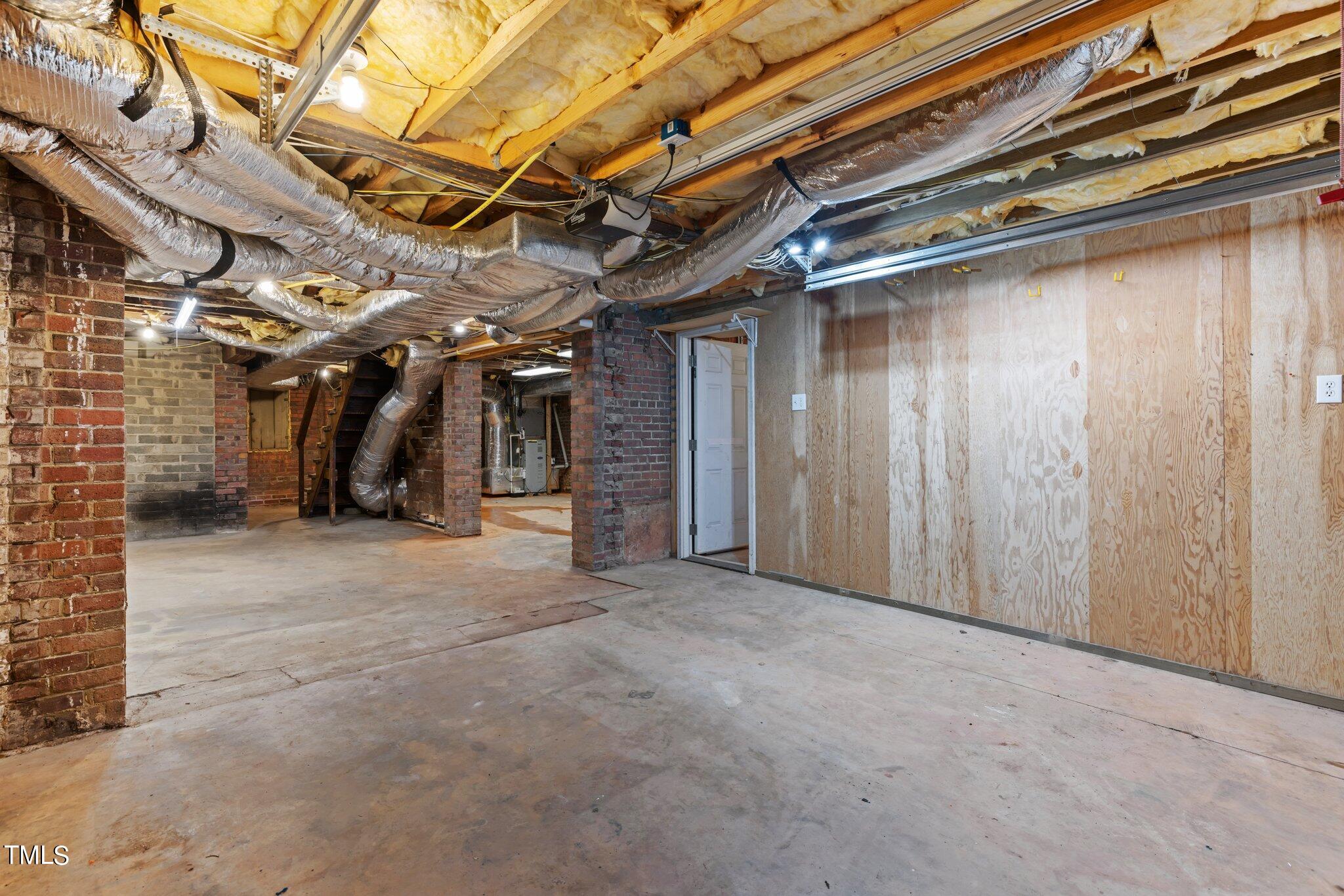 228 Furches Street