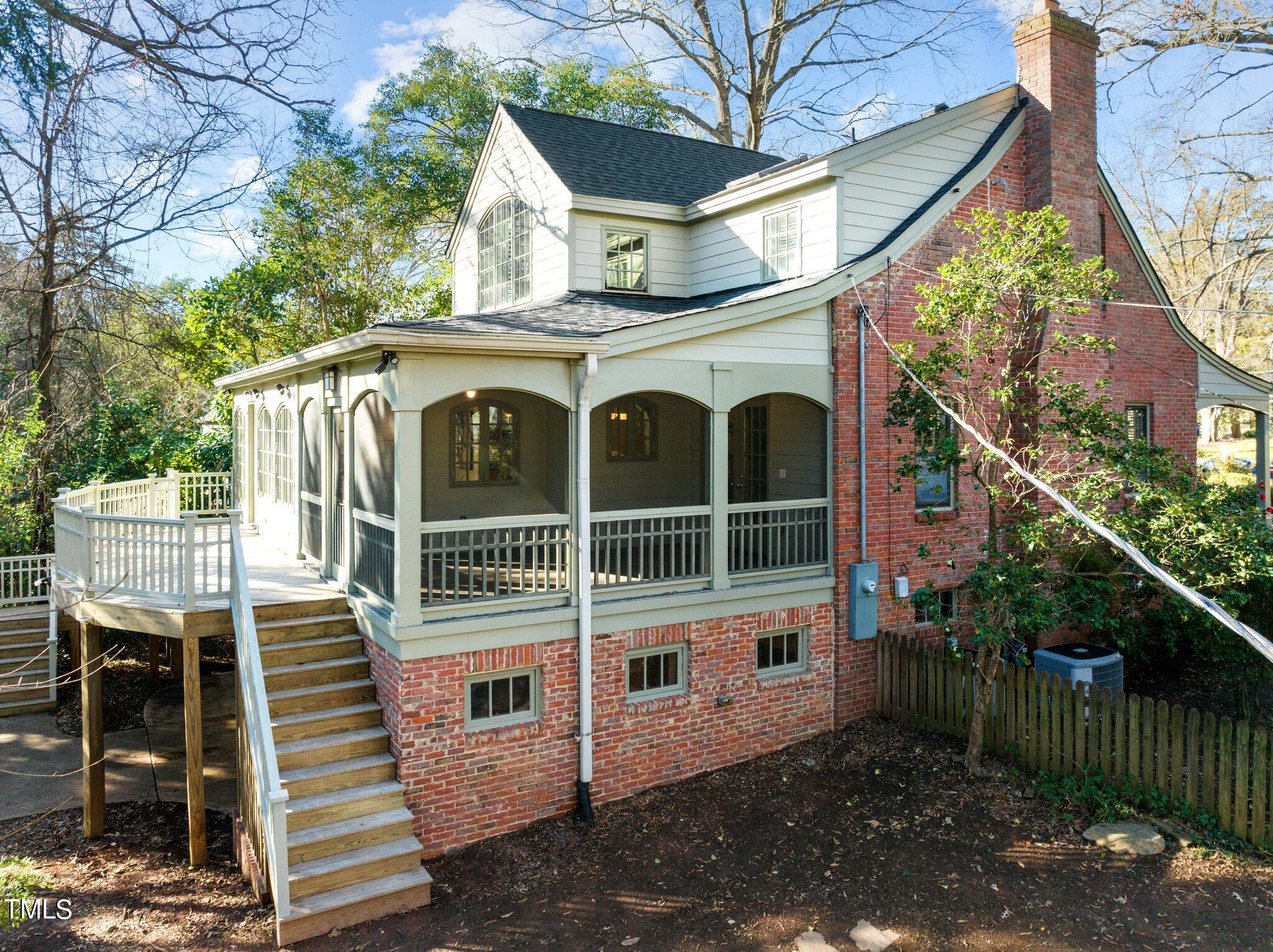 228 Furches Street