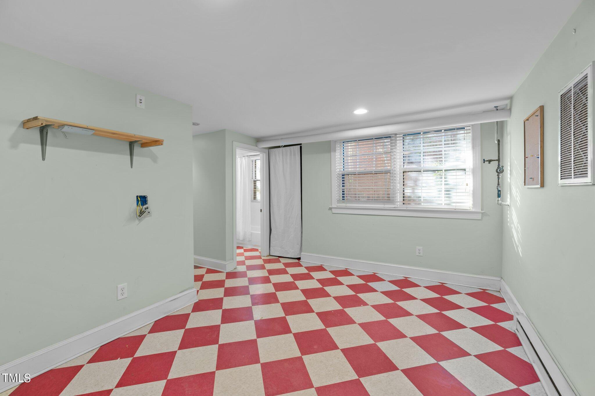 228 Furches Street