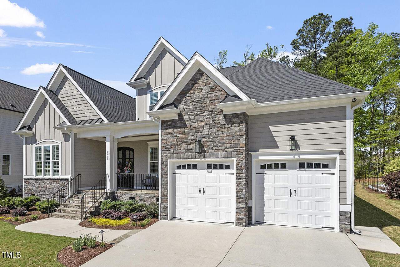 2086 Amalfi Place