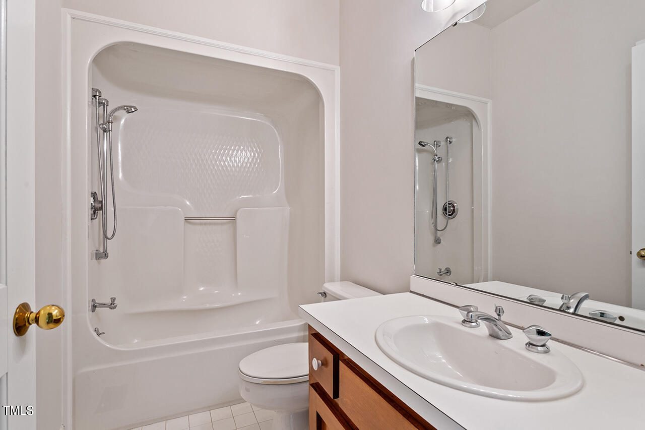 1032 Traders Trail