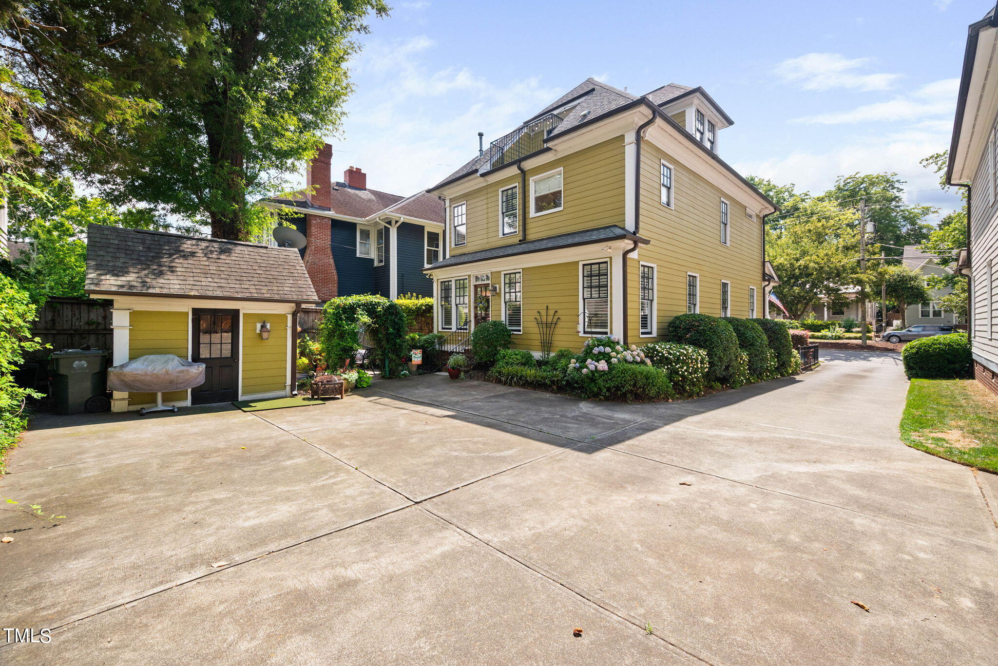 802 Glenwood Avenue