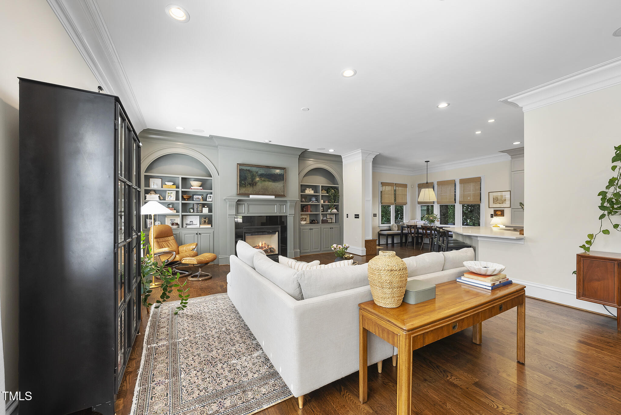 1605 Sunrise Avenue