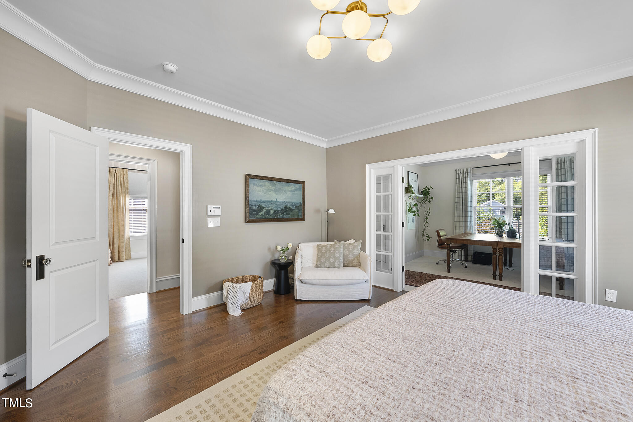 1605 Sunrise Avenue