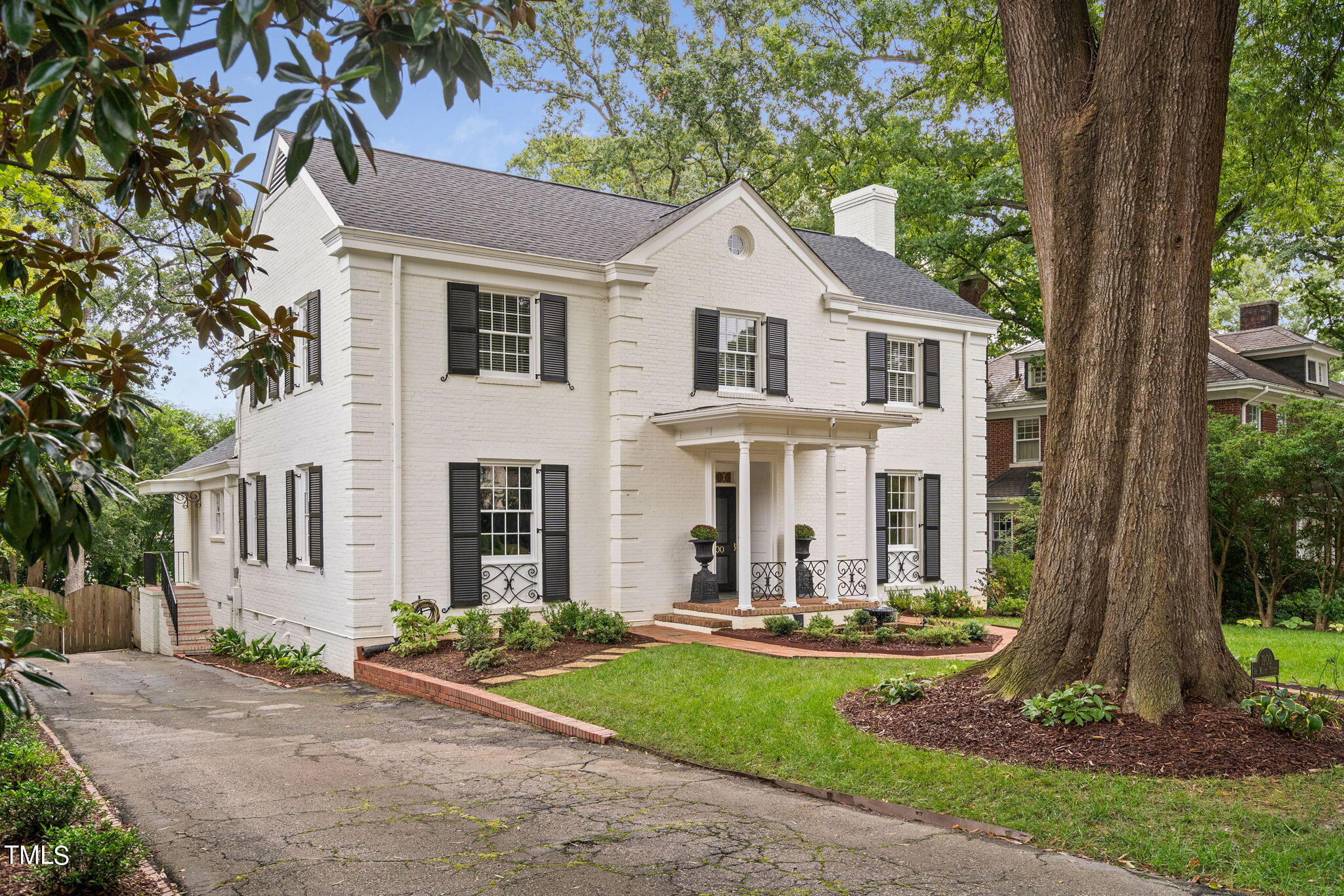 1900 Saint Marys Street