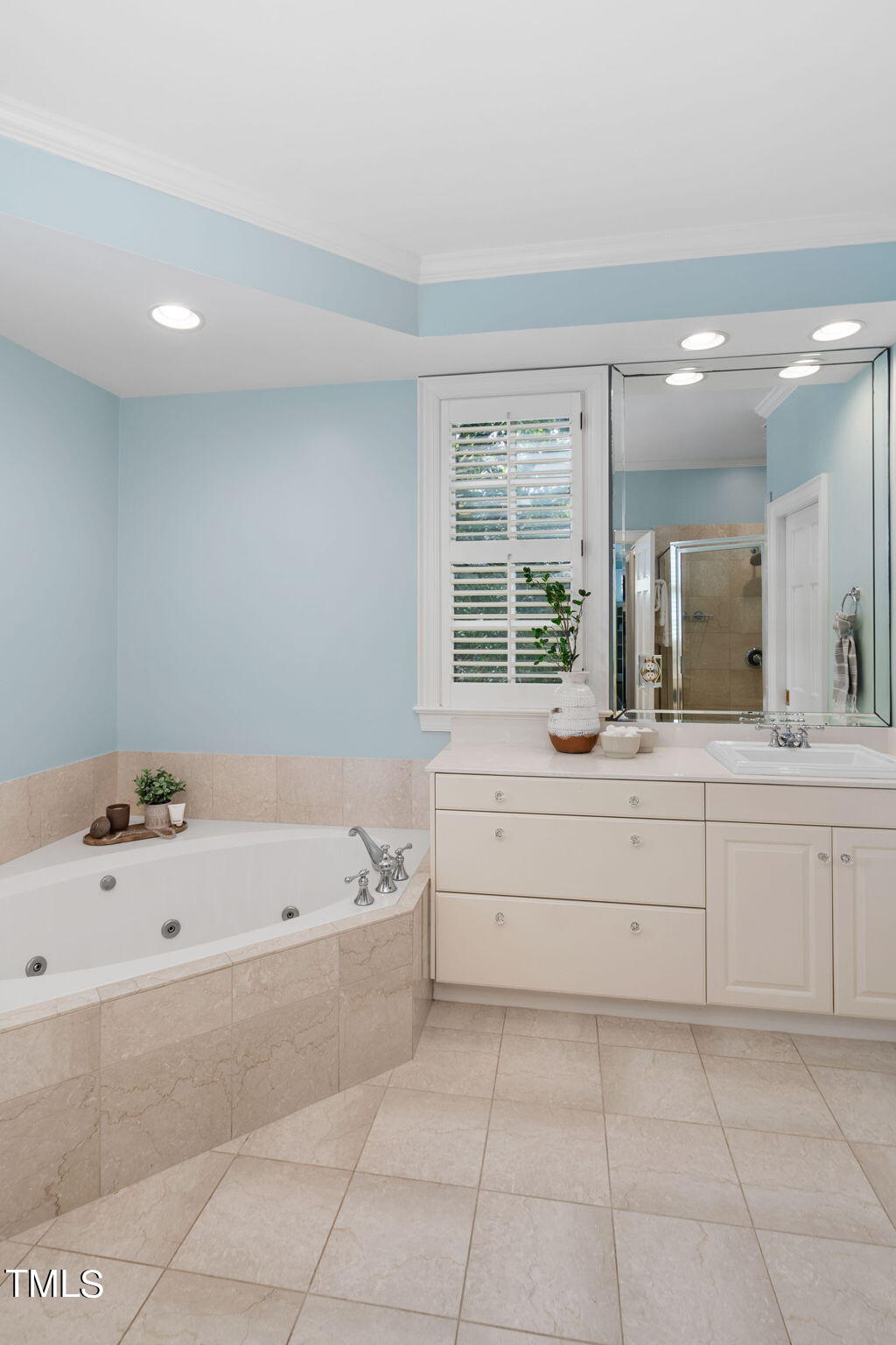 1900 Saint Marys Street