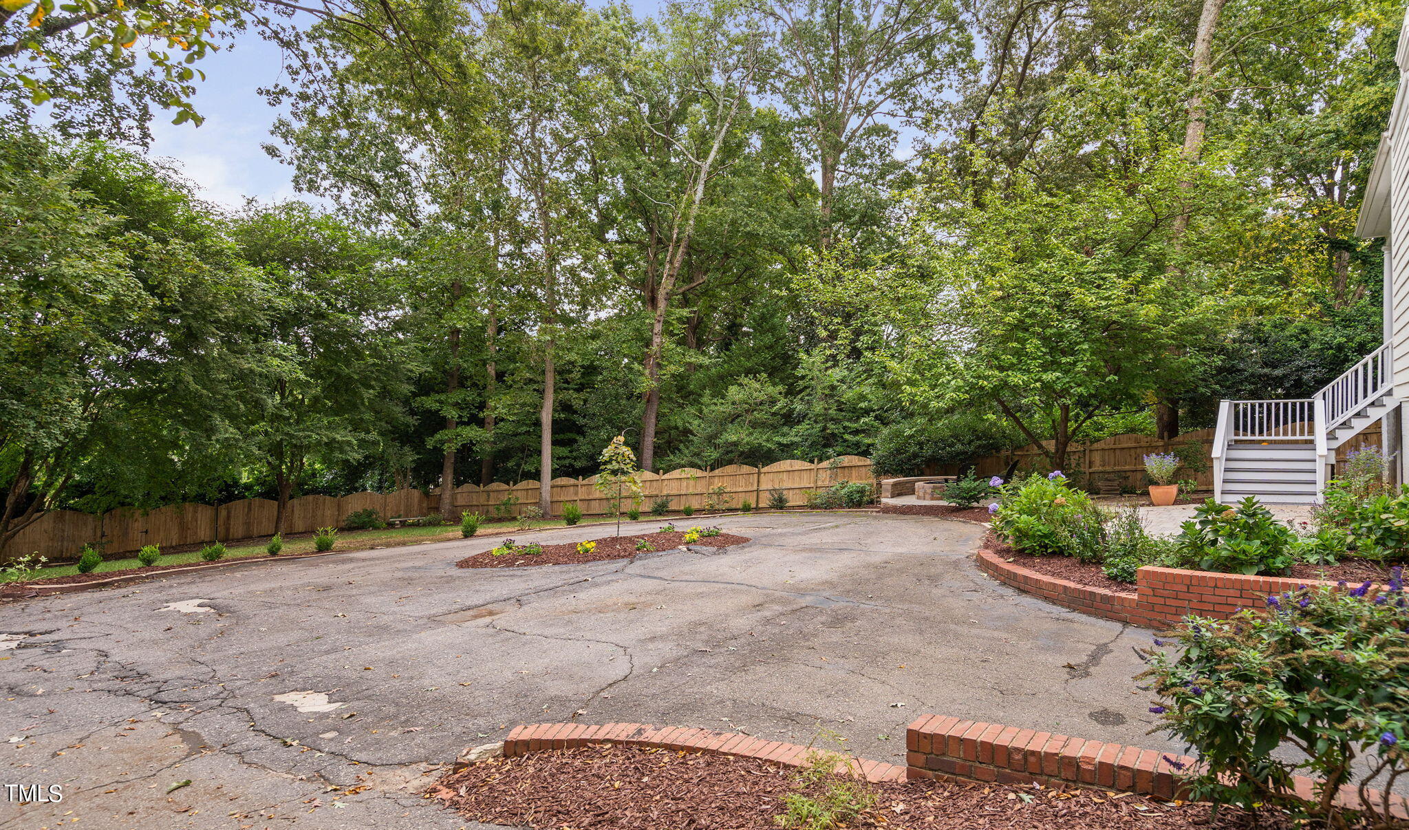 1900 Saint Marys Street