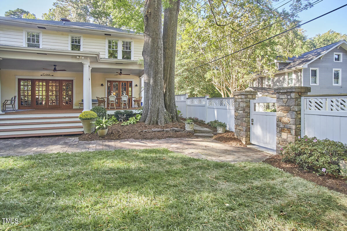 1507 Barden Drive