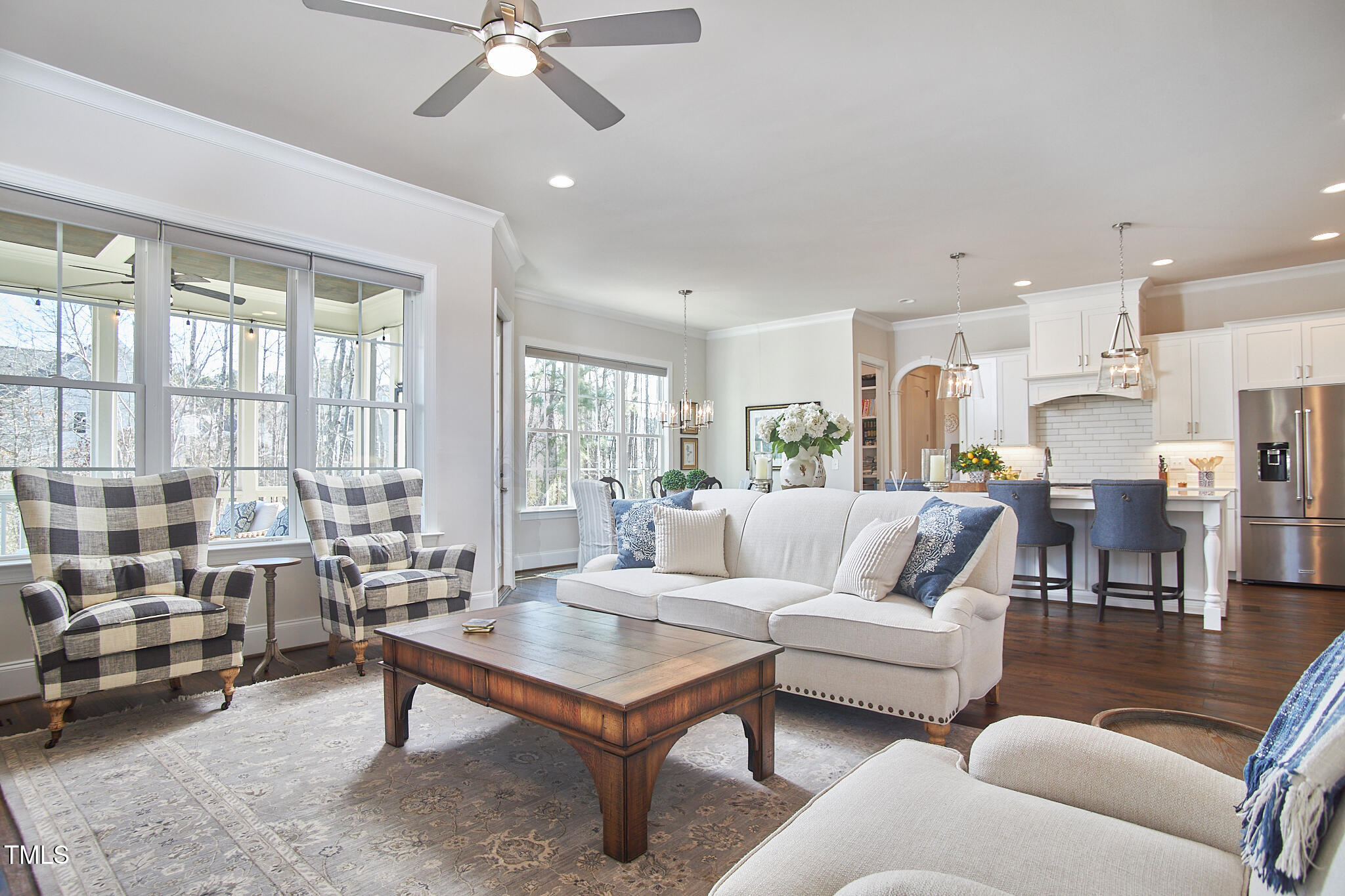 2101 Amalfi Place